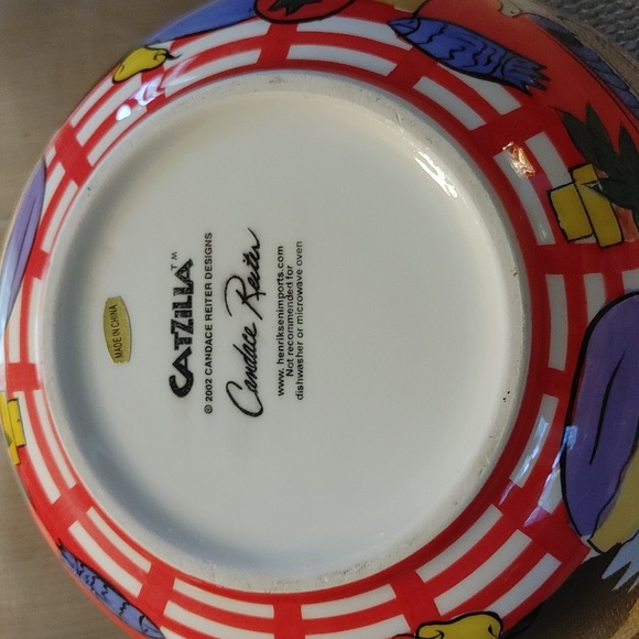 🐱 Vintage Catzilla Bowl - Picture 5 of 11